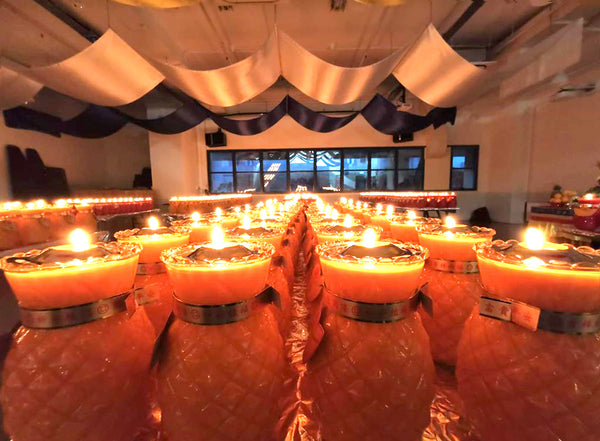两盏光明祈福灯 · 30日长明 Two Lamps for Luminous Blessing · 30 Days of Constant Illumination